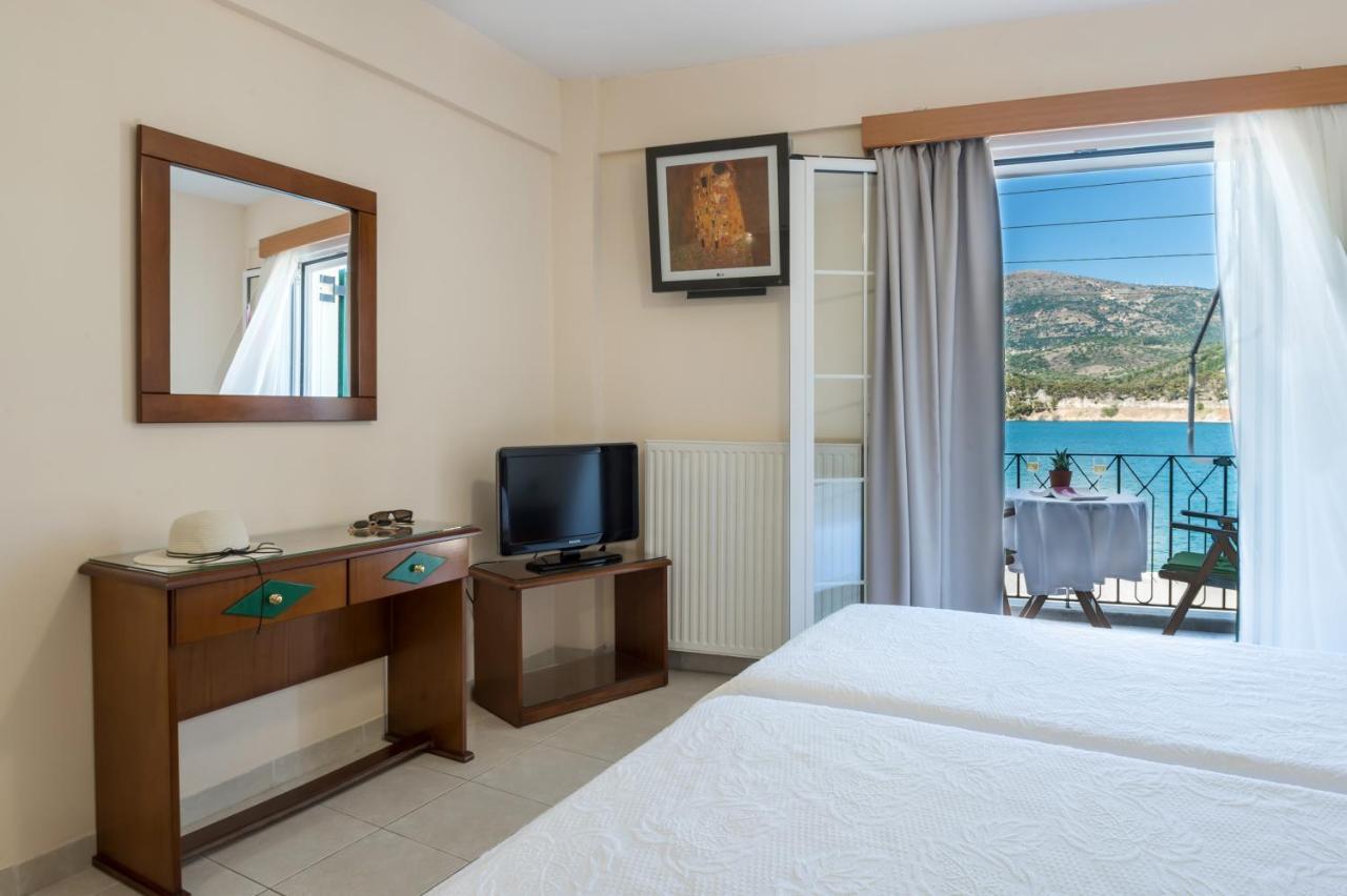 Rouchotas Apartments Argosztóli Kültér fotó